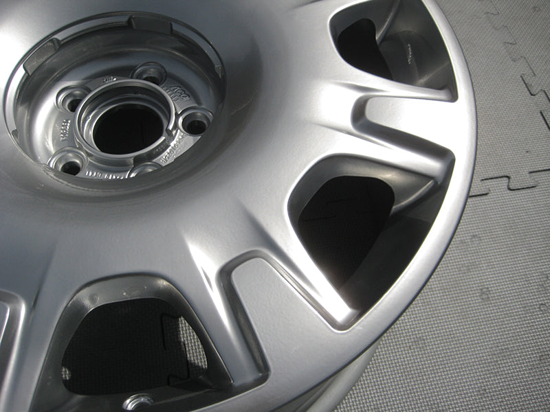 Genuine Bentley 19" Continental Light Metal 8 Spoke Alloy Wheel 3W0601025R