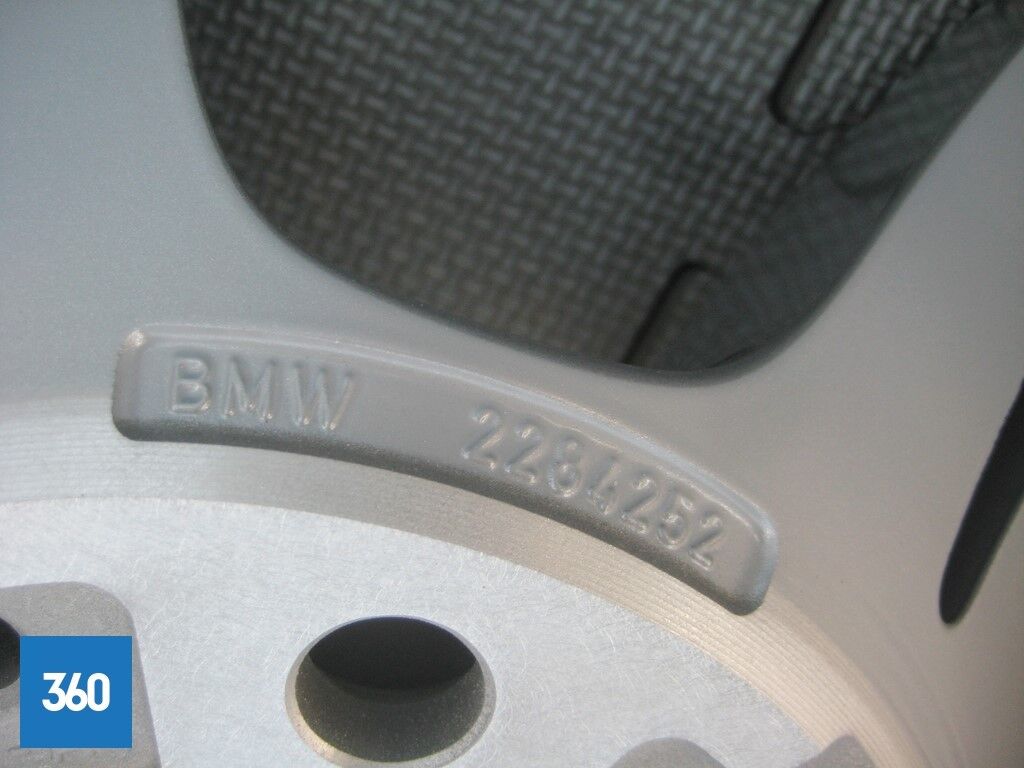 NEW Genuine BMW 5 6 Series M5 M6 408M 19 M Double Spoke Alloy Wheel 36112284253