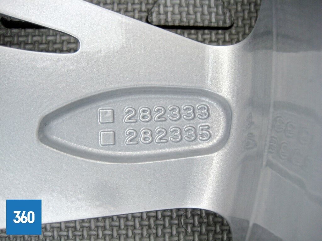 Genuine Ferrari 458 Italia Spider 20" 5 Spoke Rear Alloy Wheel 282333 282335 258157