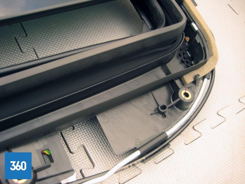Genuine Bentley Bentayga Panoramic Roof Assembly Glass Motor 4M0877041