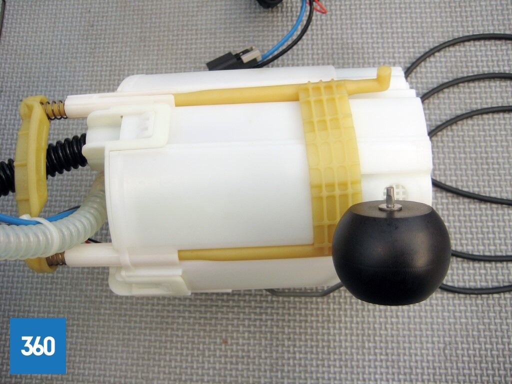 Genuine Ferrari 488 GTB Spider Complete Fuel Pump 305832