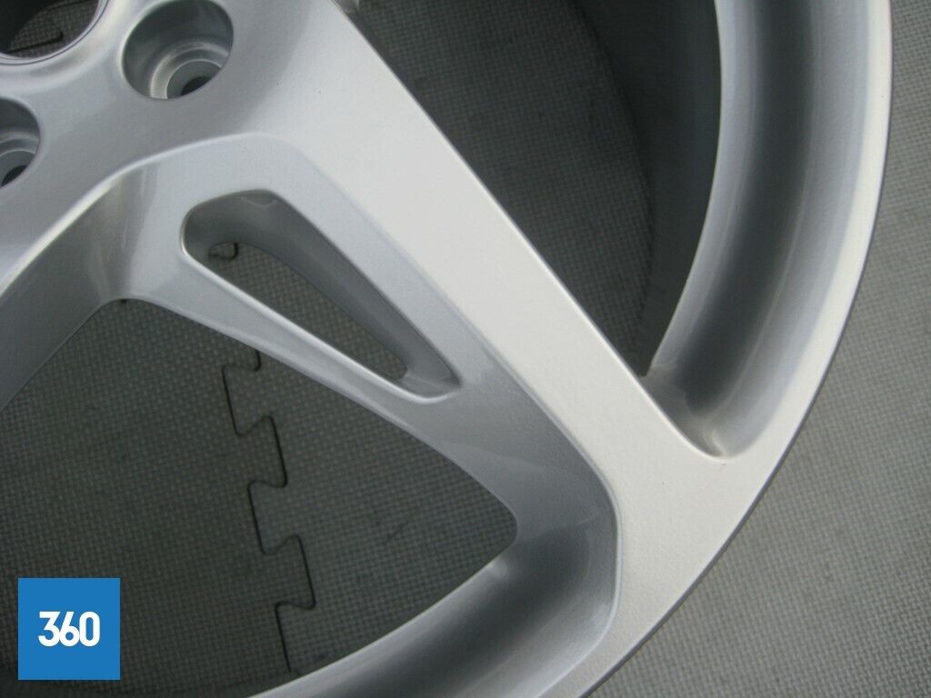 Genuine Ferrari 458 20 Standard 5 Spoke Front Alloy Wheel 262892 258156