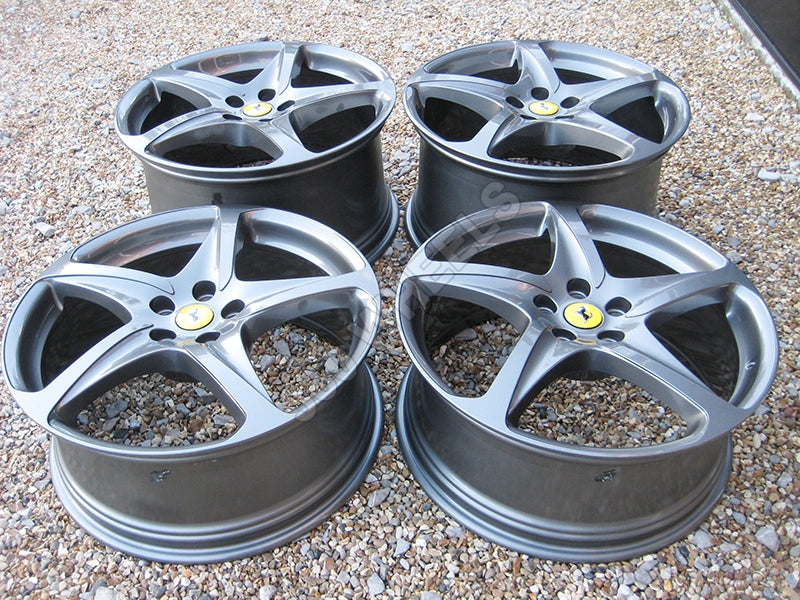 Genuine Ferrari FF 20" 5 Spoke Gunmetal Grey Alloy Wheels 260698 260697