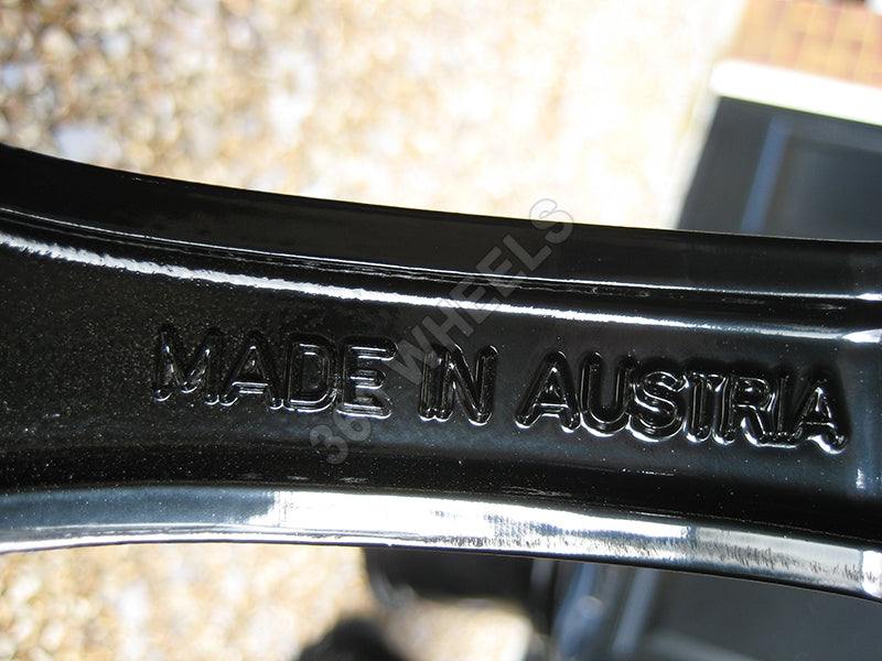 Genuine BMW 1 Series 18" 261 Dual Spoke Black Alloy Wheel Set E81 E82 E88 E88