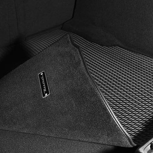 Genuine Maserati Quattroporte Reversible Carpet / Rubber Boot Luggage Compartment Mat 940000491