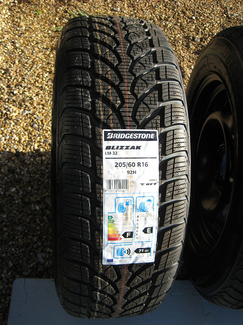 Genuine BMW 16" 3 & 4 Series Steel Alloy Wheel Winter Bridgestone RSC Tyres Set