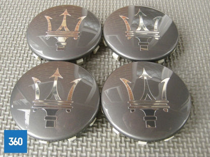 Genuine Maserati Ghibli Quattroporte Centre Caps Wheel Badge Gloss Grey 670018263