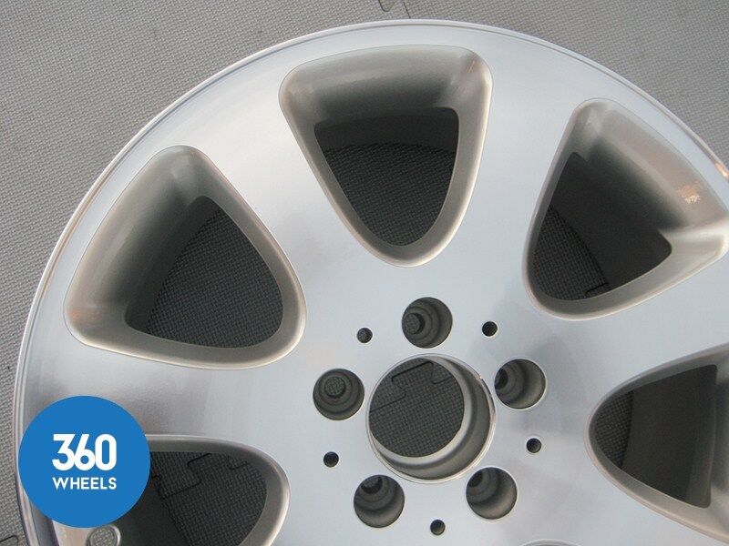 Genuine Mercedes W209 CLK Cygnus 17" 7 Spoke Alloy Wheel A2094011202