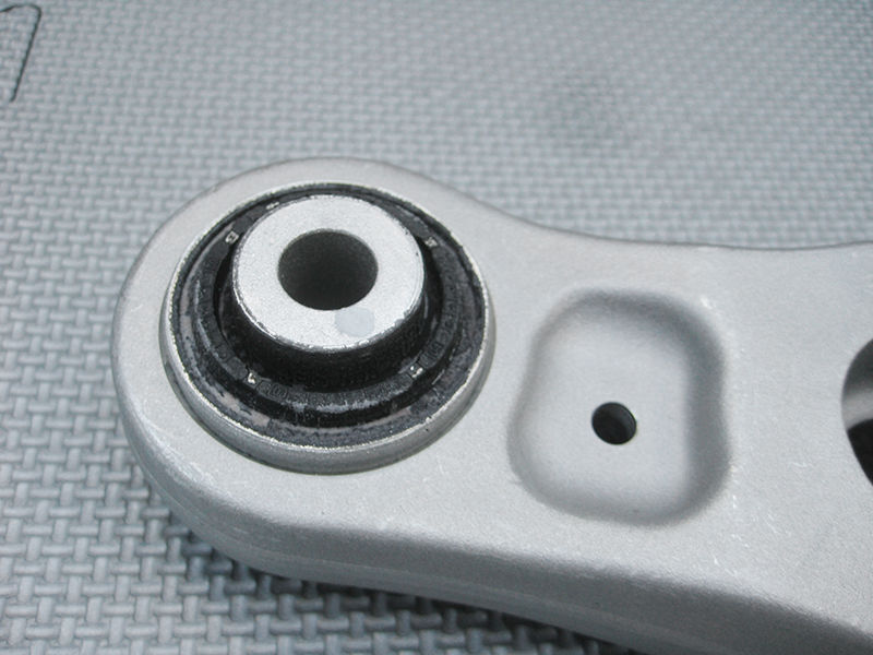 Genuine Bentley Continental GTC GT Rear Wishbone Axle Guide 3W7505323