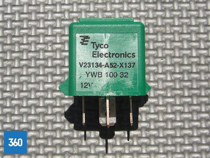 Genuine Bentley Arnage Rolls Royce Seraph Green Relay 60 Amp PM31343PA