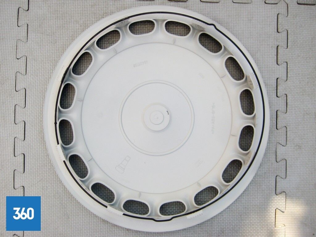 Genuine Fiat Marea Scudo Ulysse 15" Silver Wheel Trim Hub Cap 46431738