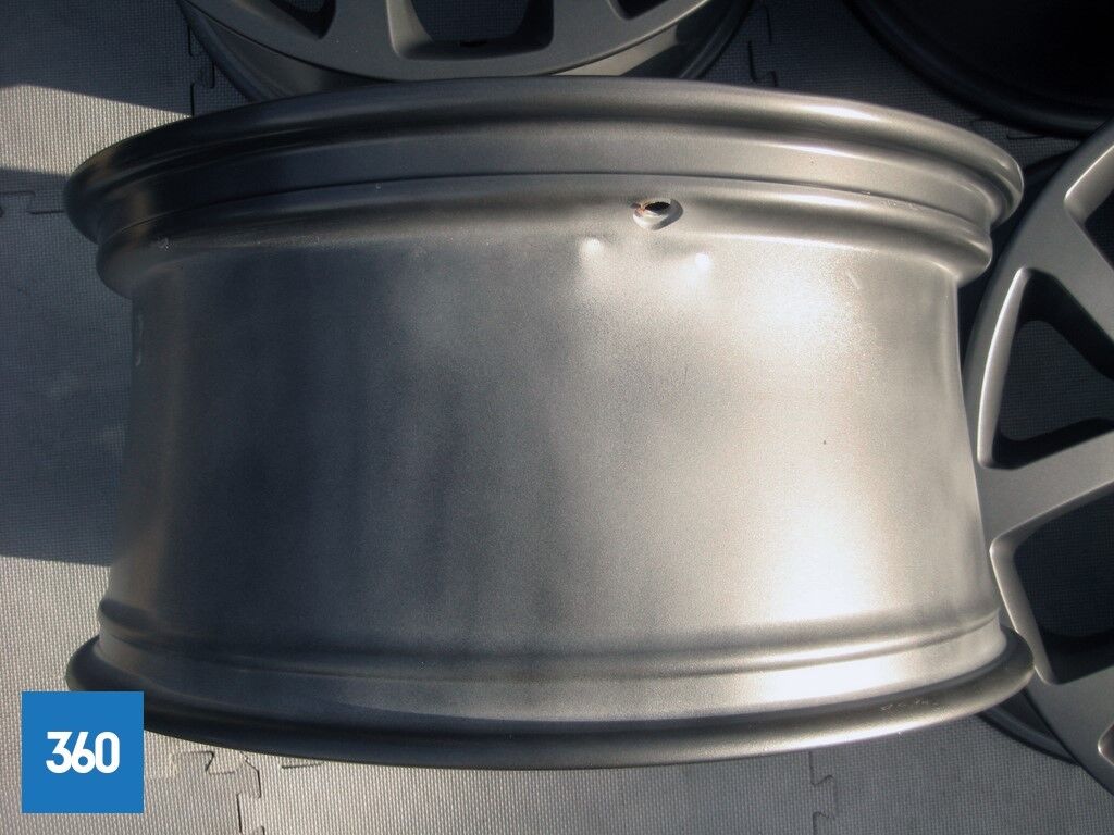 Genuine Range Rover Sport 21