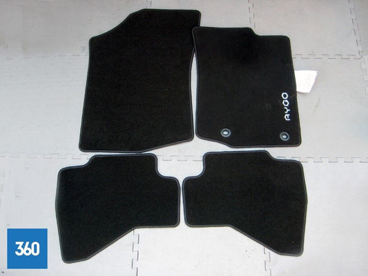 Genuine Toyota Aygo Carpet Floor Mats 2014-2017 Anthracite Pz410-90356-Fa