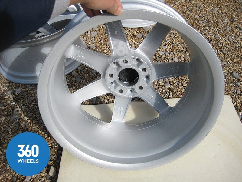 Genuine Mercedes C Class 18